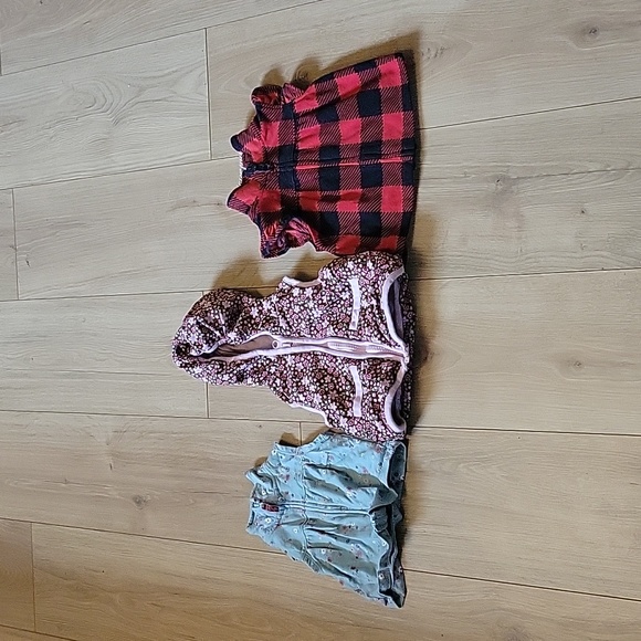 Vest bundle - Picture 5 of 5